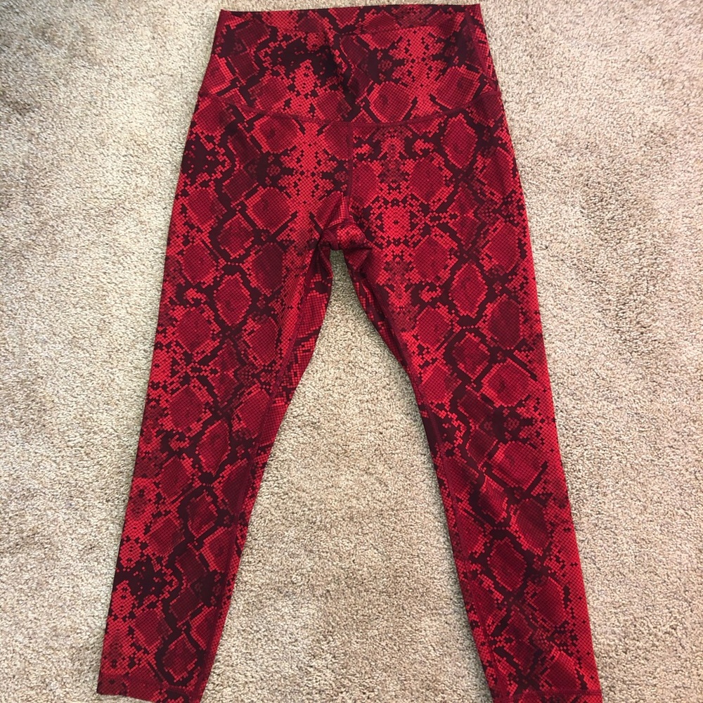7/8 red snakeskin Lululemon leggings